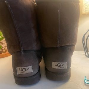 Ugg Brown Short Boots